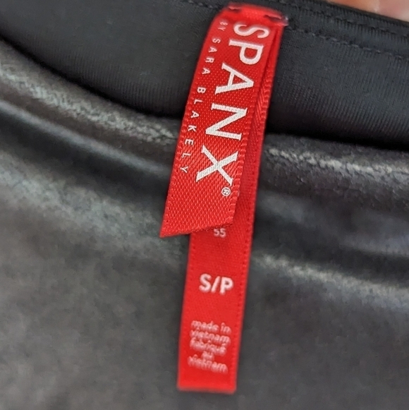 Spanx Leggings Womens Small Faux Vegan Leather 2437 Black High Rise Crop Ankle - Picture 4 of 13